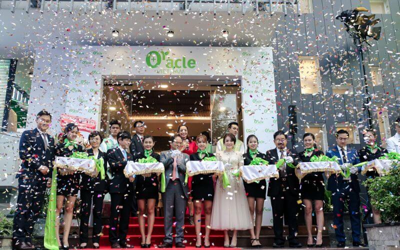 Chi nhánh đầu tiên tại địa chỉ số 79 Ngô Thời Nhiệm, phường Võ Thị Sáu, quận 3, Thành Phố Hồ Chí Minh