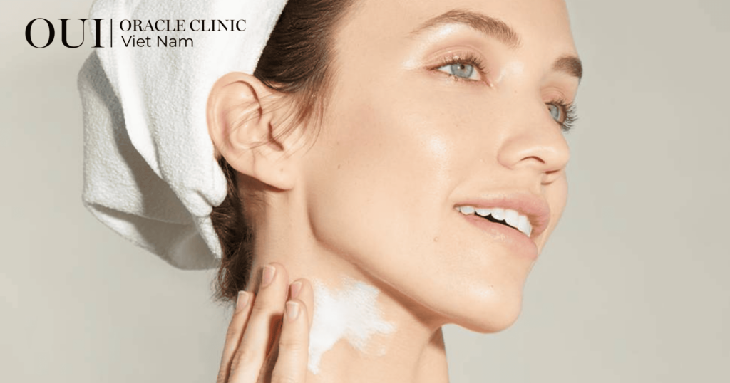 chống lão hóa mùa hè không bỏ qua vùng da mắt và cổ